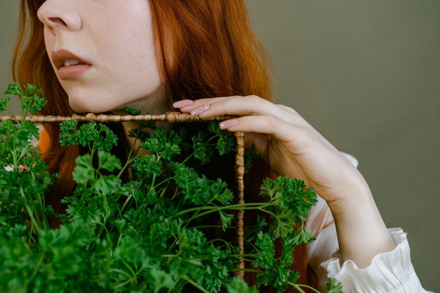 How to Detox Your Body Naturally for Clean Skin and Better Digestion